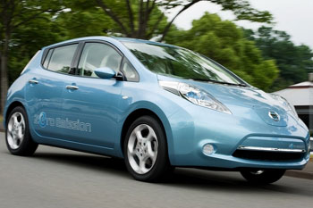 Nissan Leaf, élue voiture de l'année 2011