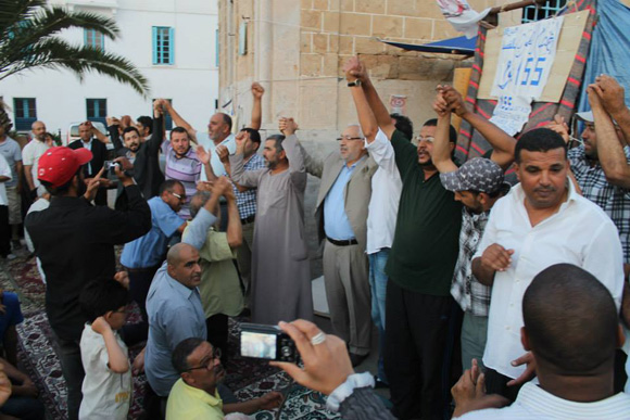 Rached Ghannouchi solidaire avec le sit-in