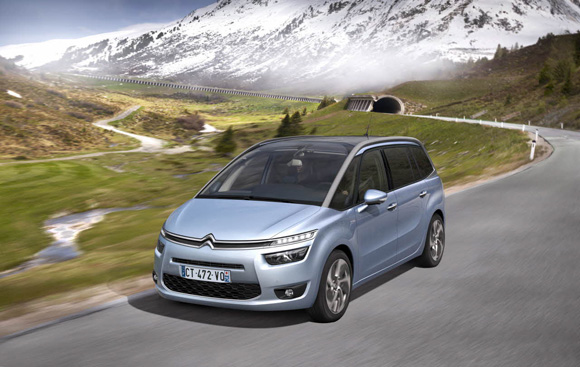 GRAND C4 Picasso, le nouveau technospace by Citroën