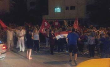 Tunis- Manifestations de joie à la gloire de l'Egypte