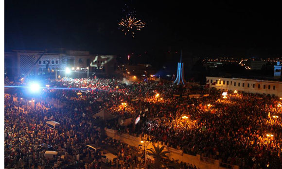 Une dizaine de milliers de personnes à la 'Melyouneya' d'Ennahdha (MAJ)