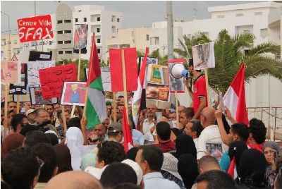 Tunisie – Manifestations, à Tunis et à Sfax, contre les violences en Egypte (Vidéo)