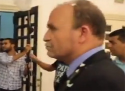 Arrestation du photographe qui a filmé le jet d'œuf sur Mehdi Mabrouk 