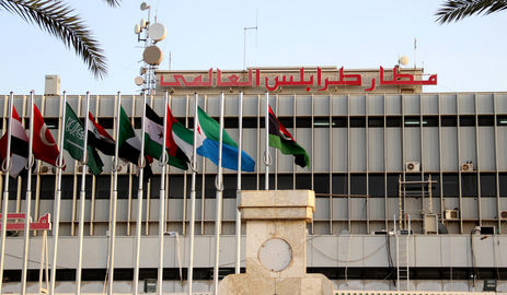 Fermeture de l'aéroport de Tripoli: l'avion Tunisair rentre sans passagers (mise à jour)