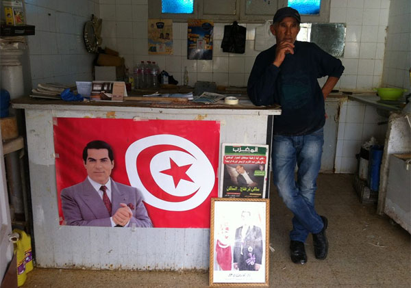 Ben Ali s'affiche librement à Sfax