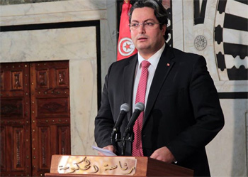 Nidhal Ouerfelli dnonce le comportement populiste de certains ministres devant les camras
