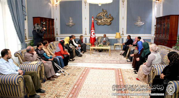 Les familles des martyrs de la révolution appellent Marzouki à ne pas appliquer le verdict