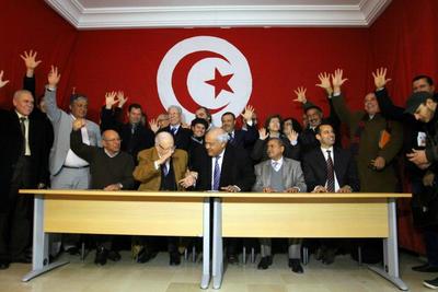 Guerre de tranchées entre Massar et Nidaa