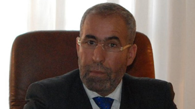 Biographie du nouveau ministre auprès du chef du gouvernement chargé des relations avec l'ARP Lazhar Akermi