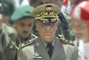 Tunisie - Le ministère de la Défense confirme la démission du général Mohamed Salah Hamdi et l'accepte (audio)
