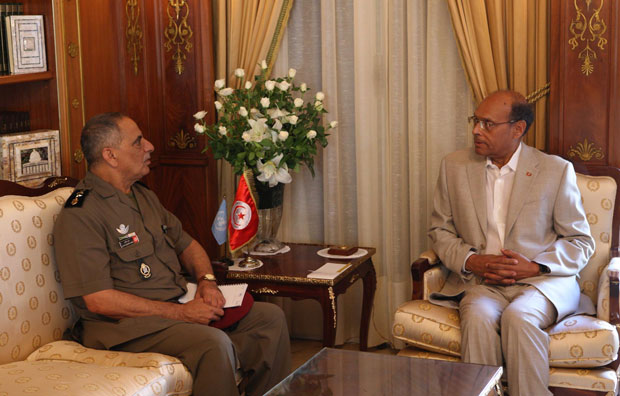 Tunisie - Moncef Marzouki reçoit le général démissionnaire Mohamed Salah Hamdi