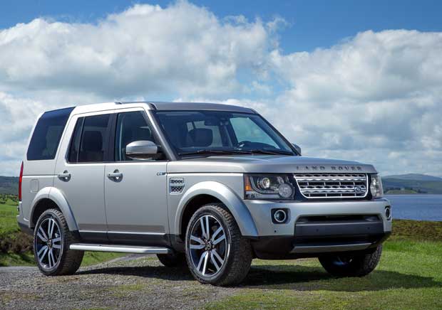 Grâce à de nouveaux équipements, Land Rover Discovery s'offre un habitacle plus luxueux