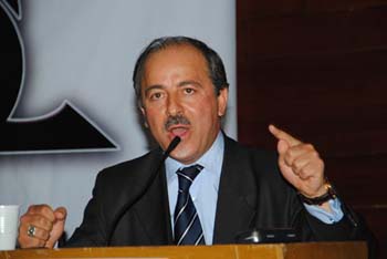 Suite au rejet de sa candidature  la prsidentielle, Abdelwaheb El Hni porte plainte contre lISIE