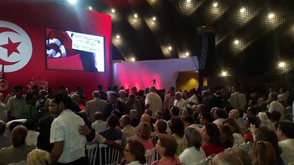 Tunisie – Une grande affluence à la présentation de Béji Caïd Essebsi au Palais des Congrès (MAJ)