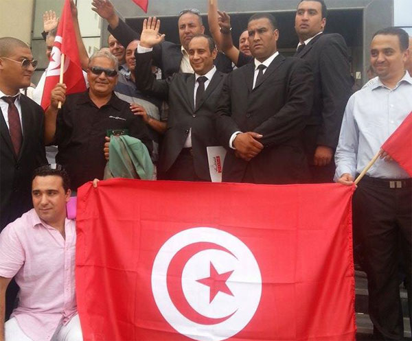 Il serait un des plus gros milliardaires de Tunisie, Yassine Chanoufi se présente à la présidentielle
