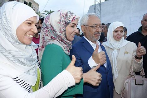 Tunisie - Rached Ghannouchi vote en famille  Ben Arous (vido)