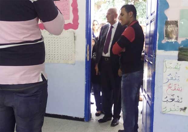 Tunisie - Ahmed Njib Chebbi vote  La Marsa