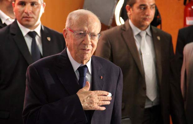 Interview Béji Caïd Essebsi : C'est grâce à mon âge que j'y arriverai !