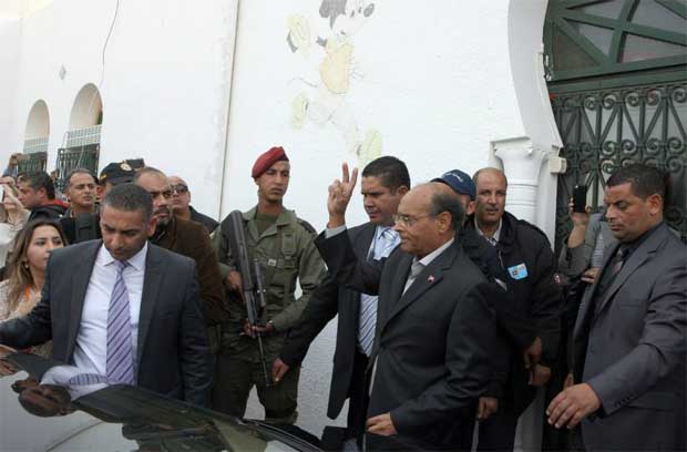Tunisie - Lors de son passage aux urnes, Moncef Marzouki dgag  Sousse (vidos)
