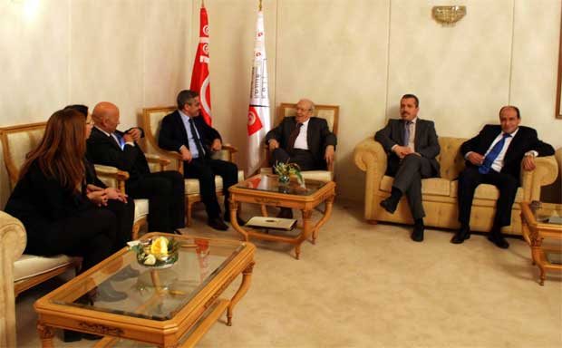 Chafik Sarsar rencontre Bji Cad Essebsi et Moncef Marzouki