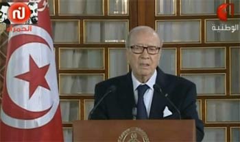 Passation de pouvoir- Beji Cad Essebsi promet de ne pas interfrer dans le travail du gouvernement (vido)