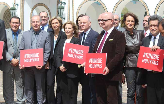 Tunisiens d'un jour : 30 personnalits franaises  Tunis pour 24 heures