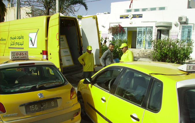 Des chauffeurs de taxi initis  la conduite conomique par Vivo Energy Tunisie