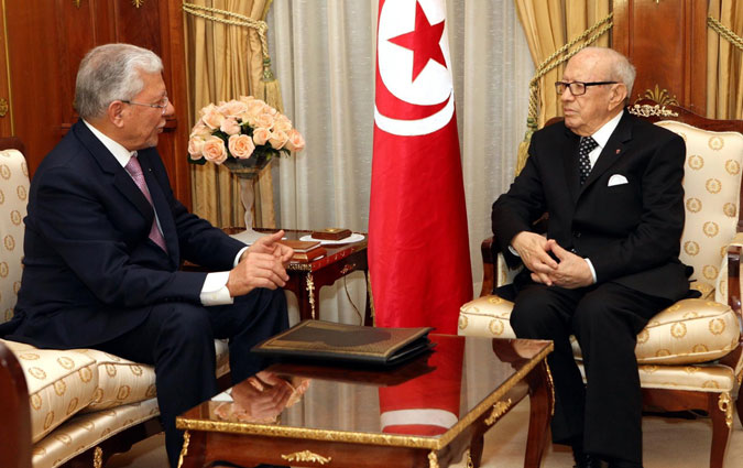 Bji Cad Essebsi reoit Taeb Baccouche