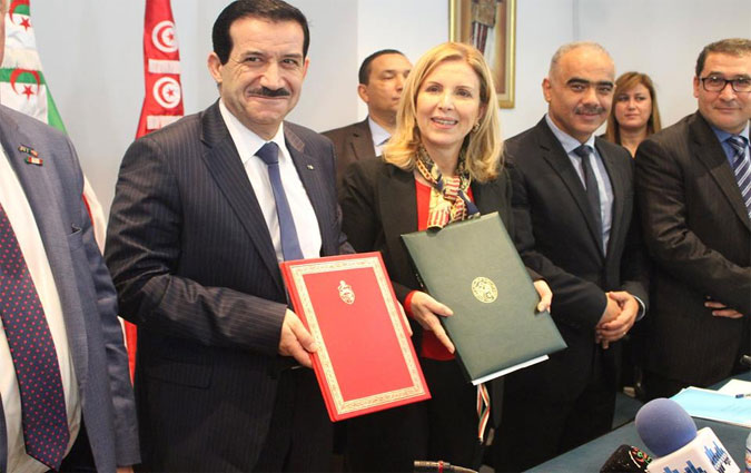 Tourisme : Signature d'un accord de partenariat entre la Tunisie et l'Algrie