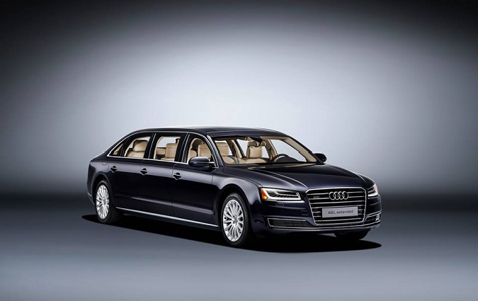 A8 L extended, la limousine de 6,36 m d'Audi dveloppe et produite  la demande d'un client