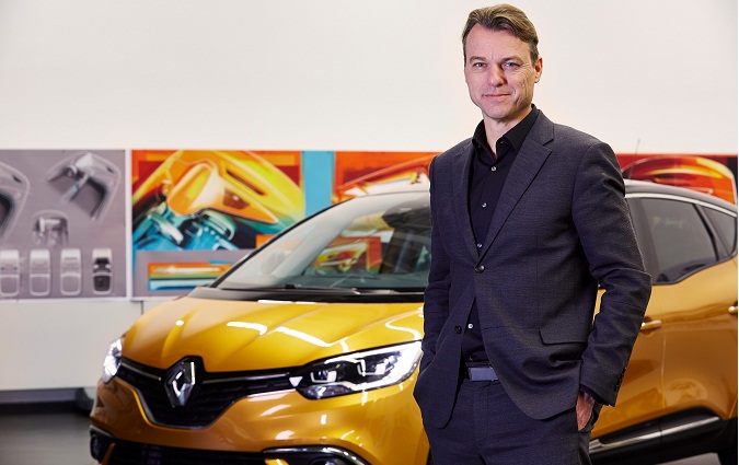 Renault : Laurens van den Acker reoit le prix 