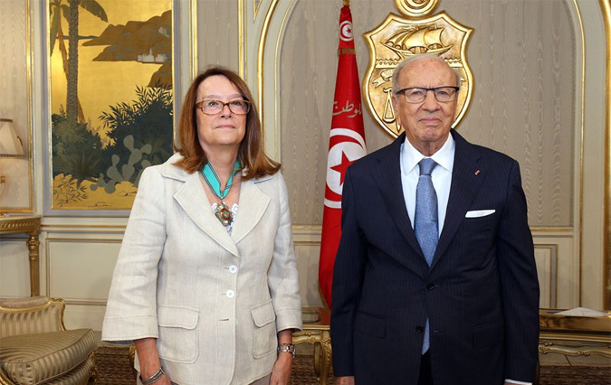 Laura Baeza fait ses adieux  Bji Cad Essebsi
