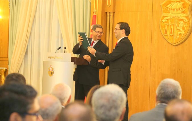 Passation des pouvoirs entre Habib Essid et Youssef Chahed