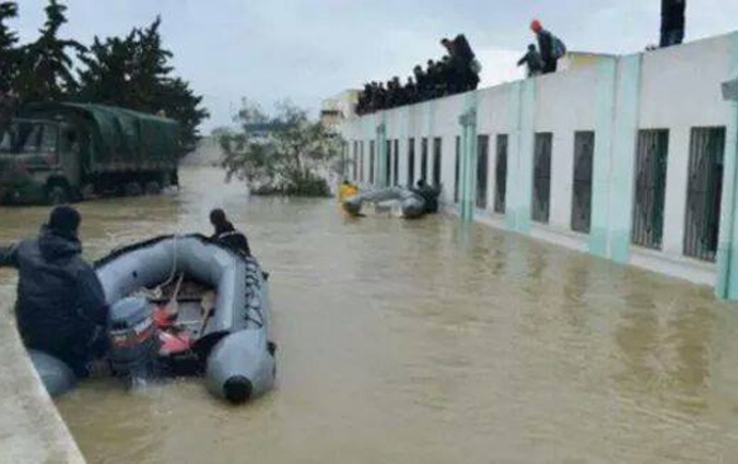 Inondations : Les forces militaires interviennent  Sousse et Monastir

