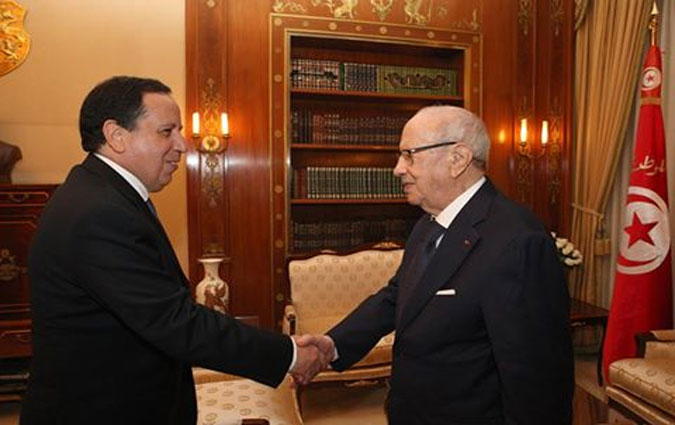 Rencontre entre Bji Cad Essebsi et Khemaies Jhinaoui autour des prparatifs du Sommet tuniso-europen