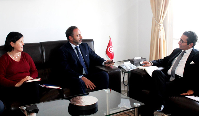 Fadhel Abdelkefi reoit l'ambassadeur de l'UE en Tunisie

