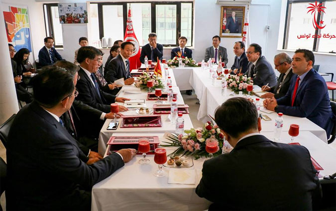 Rencontre entre Hafedh Cad Essebsi et une dlgation du Parti communiste chinois