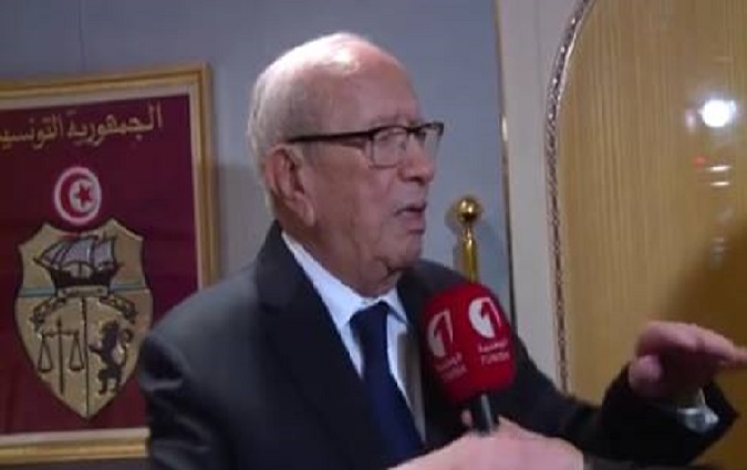 Béji Caïd Essebsi : les terroristes de retour en Tunisie seront jugés conformément à la loi antiterroriste