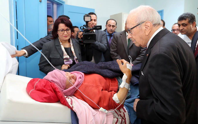 Béji Caïd Essebsi au chevet des blessés de l'accident de train