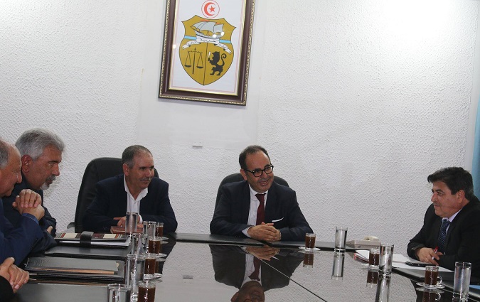 Runion de travail entre Taboubi et Korchid au ministre des domaines de l'Etat 
