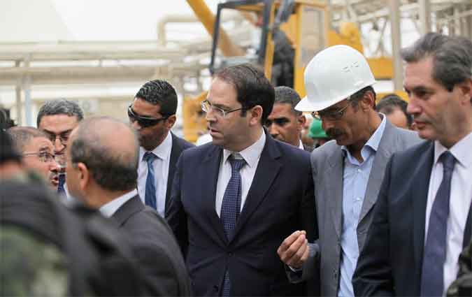 Sfax  Youssef Chahed annonce le dmontage immdiat des units polluantes de la SIAPE

