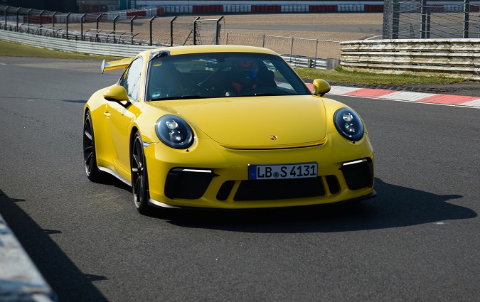 7 minutes et 12,7 secondes, le nouveau record de la nouvelle Porsche 911 GT3