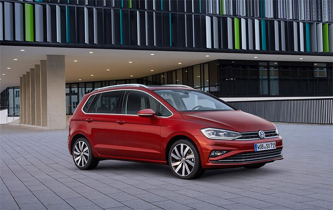 Salon de Francfort : Volkswagen offre un lifting  sa Golf Sportsvan
