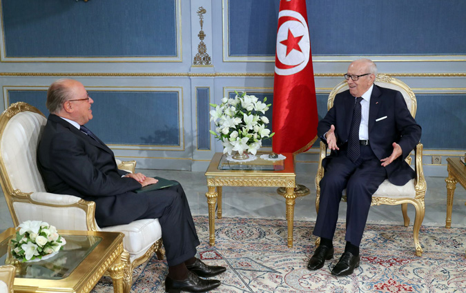 Bji Cad Essebsi reoit Mustapha Ben Jafar