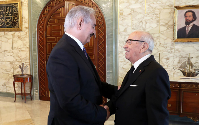 Bji Cad Essebsi reoit le marchal Khalifa Haftar 