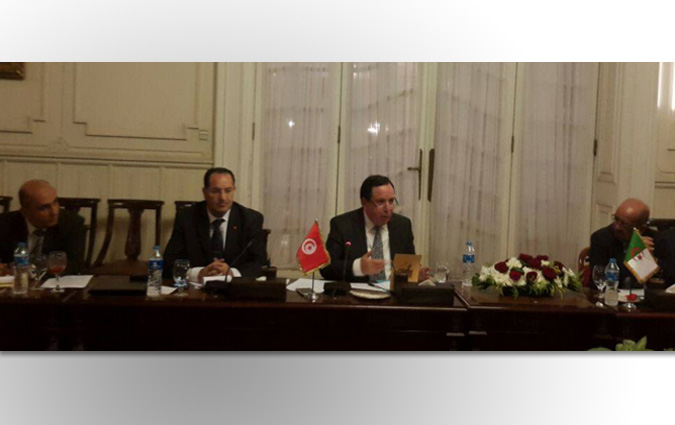 Khemaes Jhinaoui : La Tunisie refuse toute intervention trangre en Libye