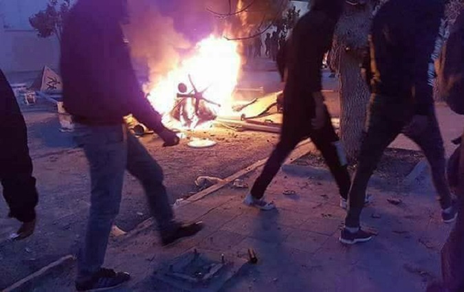 Deuxime nuit de grabuges en Tunisie, l'Arme intervient 