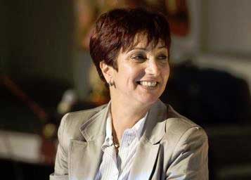 Samia Abbou : Discussion houleuse à propos du vote pour le choix du régime parlementaire