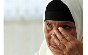Tunisie – La mère de Mohamed Bouazizi derrière les barreaux