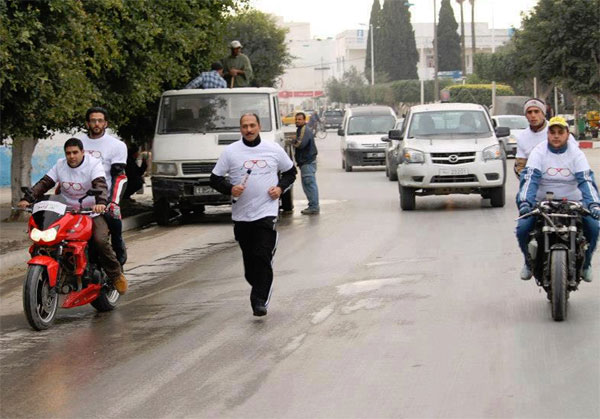 La photo du jour : Le jogging de Mohamed Abbou